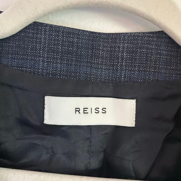 REISS Men's Monroe Modern Fit Check Vest Button Front Navy Blue 36 - Picture 5 of 10
